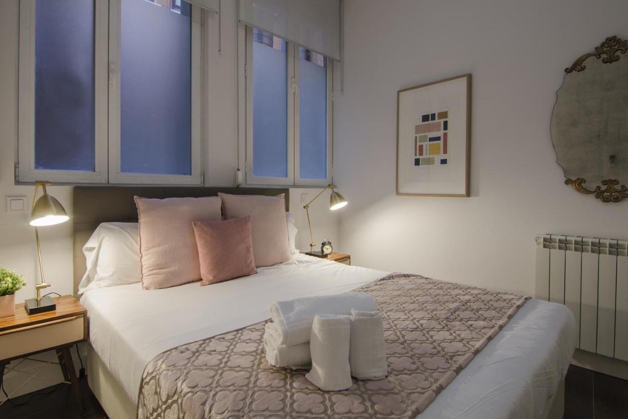 Apartamento En Santa Ana - Sol 马德里 外观 照片