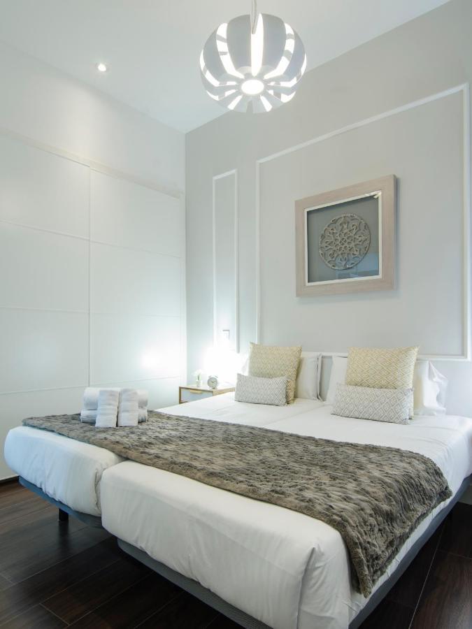 Apartamento En Santa Ana - Sol 马德里 外观 照片