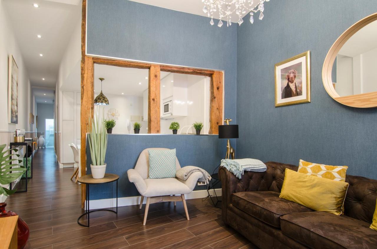 Apartamento En Santa Ana - Sol 马德里 外观 照片